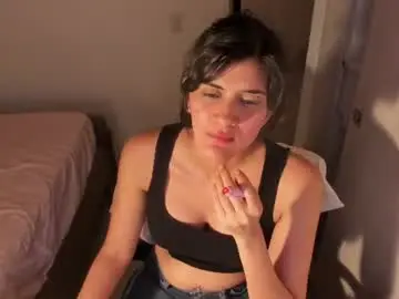 Chaturbate Best live sex cam show of nahomi2021