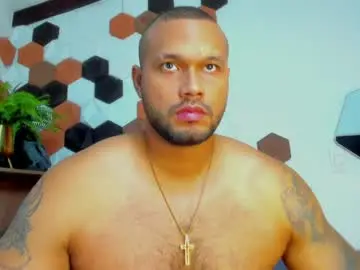 Chaturbate Sex Cam of charliegrifinx