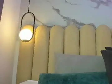 Chaturbate Live Sex of yennifer_01