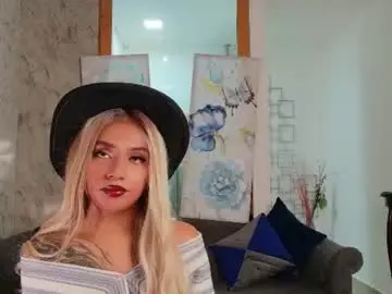 Chaturbate Live Sex Cam of chris_twiink