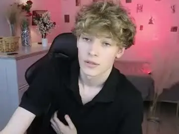 Chaturbate Adult Webcam of curly_twinkboy