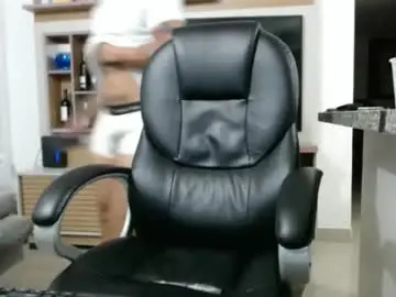 Chaturbate Sex Cam of exotic_dude
