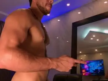 Chaturbate Best live sex cam show of camilowatson