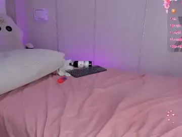 Chaturbate Live Sex Cam of sasha_rivers