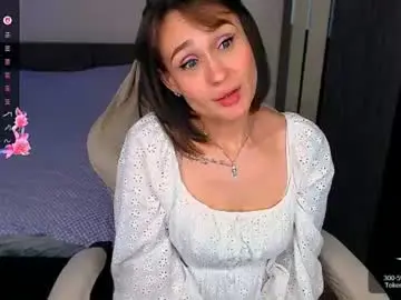 Chaturbate Watch Live Sex Cams of mellovell