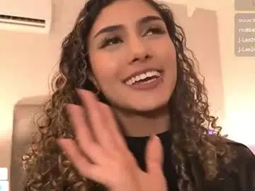 Chaturbate Adult Video Chat of daddysgirrl1_