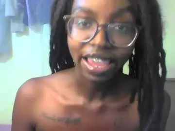 Chaturbate Free Porn Cam of ebonymuse2