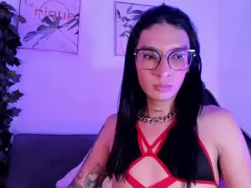 Chaturbate Nude Webcam of maddie_ray_