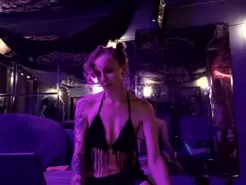 Chaturbate Live Sex Cam of meateater7455