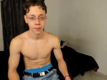 Chaturbate Sex Chat of santiceballo