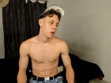 Chaturbate Sex Chat of santiceballo