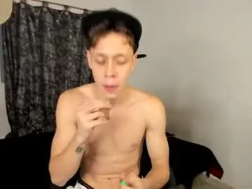 Chaturbate Free Live Porn of santiceballo