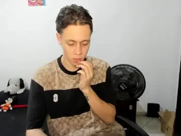 Chaturbate Watch Live Sex Cams of santiceballo