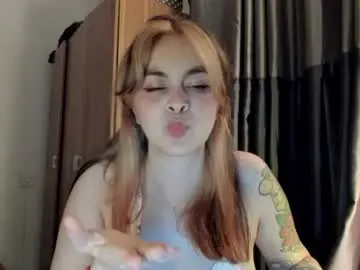 Chaturbate Watch Live Sex Cams of summerprints