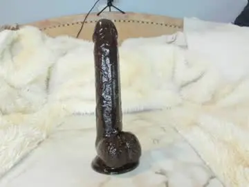 Chaturbate Live Porn of eatmygingersnapps