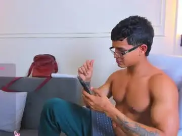 Chaturbate Sex Chat of paradise_boy_s