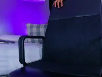 Chaturbate Watch Live Sex Cams of andrewkenoxx_