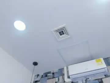 Chaturbate Live Porn of angel_dthroat