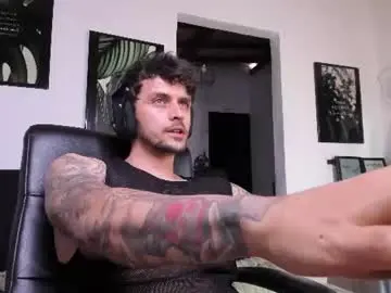 Chaturbate Live Porn of daniele_bunny