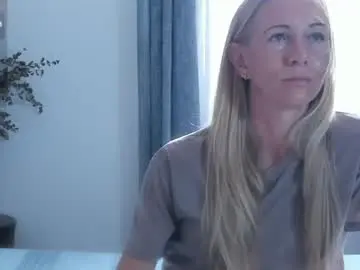 Chaturbate Best live sex cam show of hairy_mommy