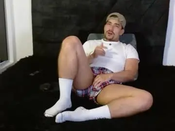 Chaturbate Watch Live Sex Cams of ian_davis