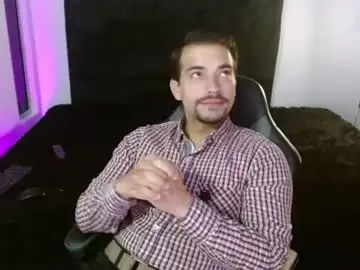 Chaturbate Watch Live Sex Cams of ian_davis