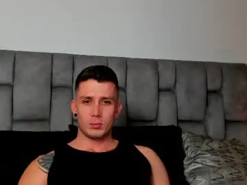 Chaturbate Adult Video Chat of marks_saenz