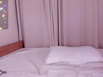 Chaturbate Live Sex of moonlight8_