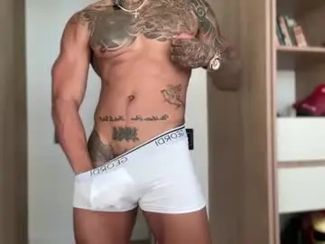 Chaturbate Watch Live Sex Cams of jordandenis17