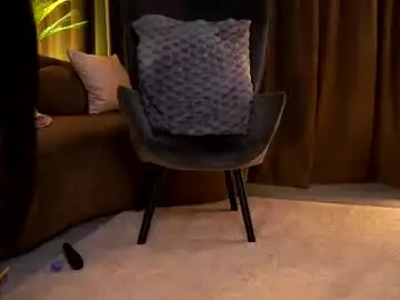 Chaturbate Best live sex cam show of miss_ema_divine
