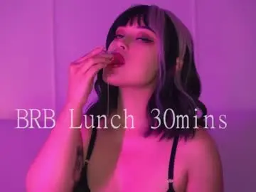 Chaturbate Live Sex Cam of gloomydoll