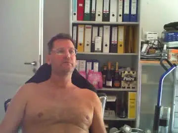 Chaturbate Free Live Porn of macfly67