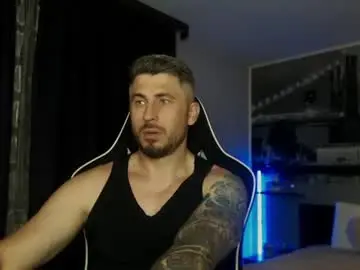 Chaturbate Watch Live Sex Cams of andysoul340