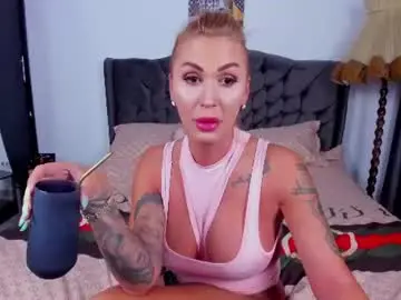 Chaturbate Adult Video Chat of golddivine00