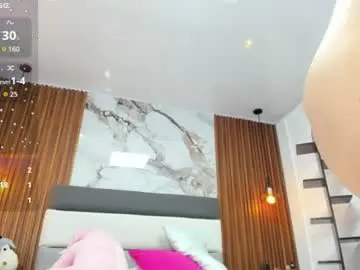 Chaturbate Live Sex Cam of lorenadavies