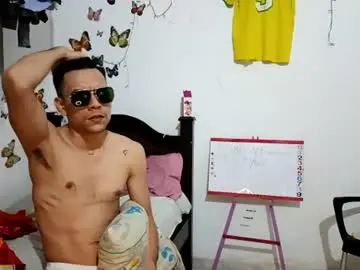Chaturbate Live Porn of miguelsantos_666
