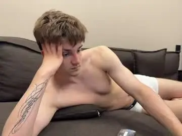 Chaturbate Free Porn Cam of panda_b0y
