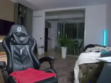 Chaturbate Free Porn Cam of enrikoblue