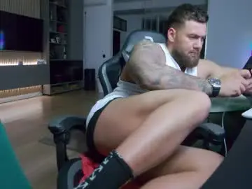 Chaturbate Live Sex Cam of enrikoblue