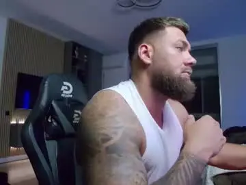 Chaturbate Sex Cam of enrikoblue
