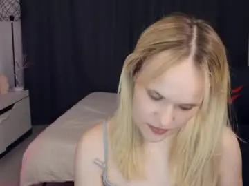 Chaturbate Live Porn of thehousemaid1