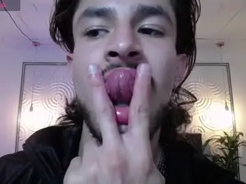 Chaturbate Live Sex Cam of axel_porn_
