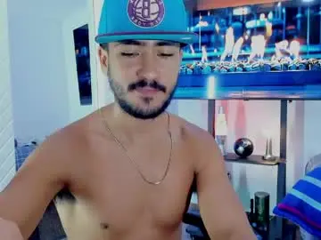 Chaturbate Adult Video Chat of david_johnson372