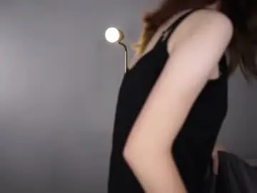 Chaturbate Live Sex Cam of shy_1ee