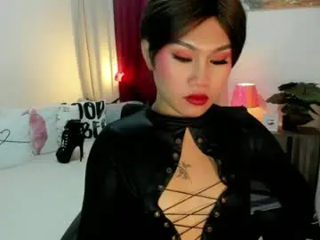 Chaturbate Free Live Porn of urqueen_alexa