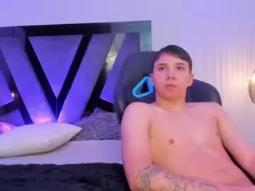 Chaturbate Watch Live Sex Cams of andy_miller5