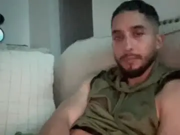 Chaturbate Live Sex Cam of papicubano_guapo23cm