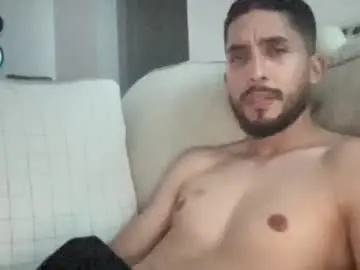 Chaturbate Sex Cam of papicubano_guapo23cm