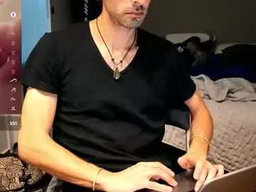 Chaturbate Free Porn Cam of curiousgenie
