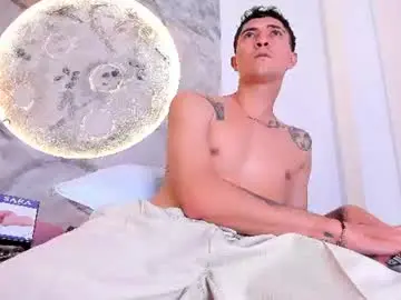 Chaturbate Sex Cam of diamondss_1